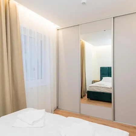 Apartment 4 *